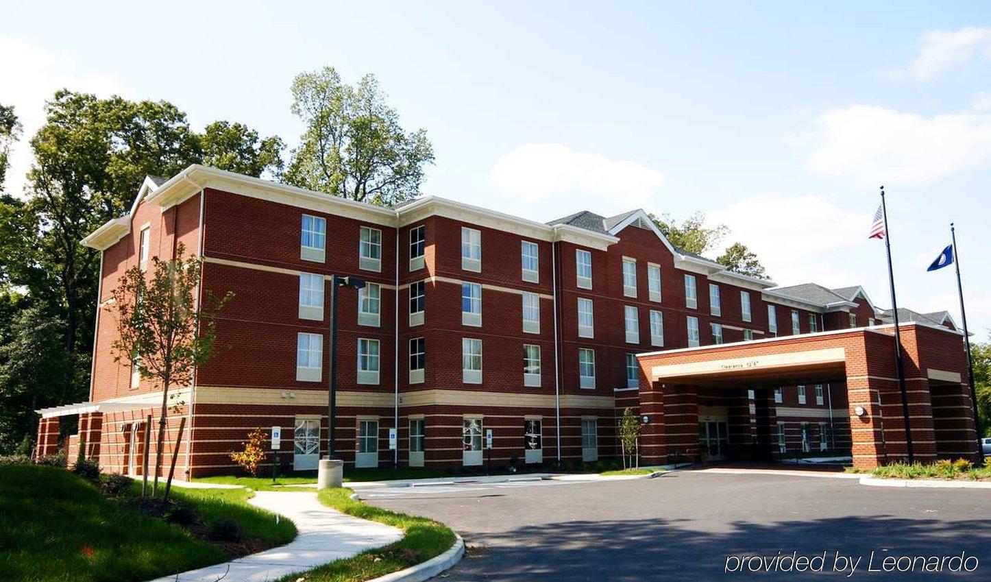 Hampton Inn & Suites Williamsburg Historic District Exterior foto